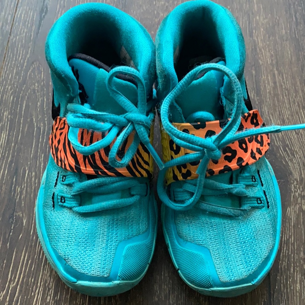 Nike Kids Teal Turquoise Sneakers with Orange Leopard Strap